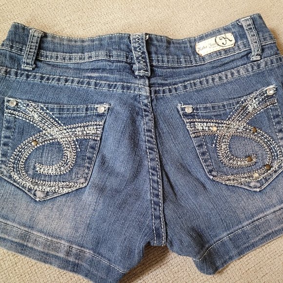 EUC Silver Sparkly Denim Blue Jean Shorts w/ Rhinestones, Size 3 / Small XS Kaba - Picture 3 of 3